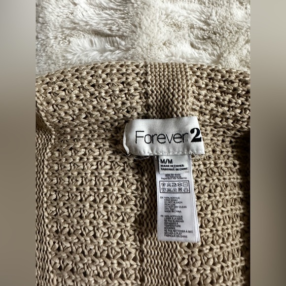 💓 Forever 21 knit sweater cardigan oversize medium - Picture 2 of 2